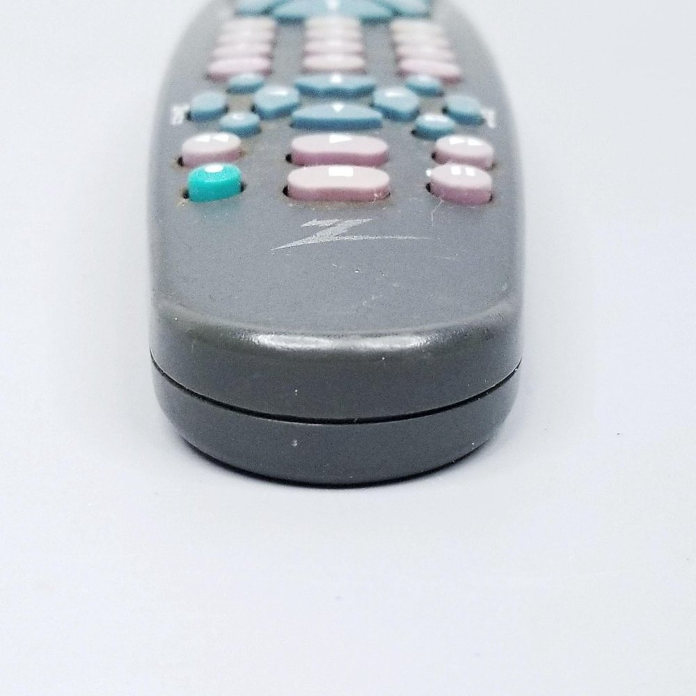 Zenith ZEN500KB Universal Remote Control - Picture 6 of 8